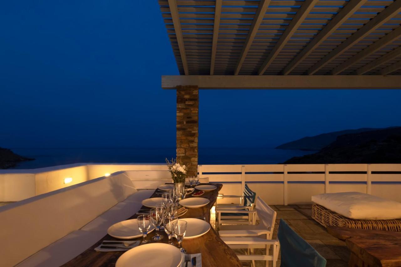 Luxury Villa By The Beach Stenies Exterior photo